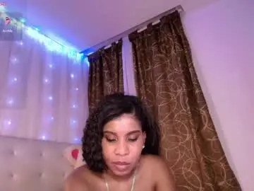 Chaturbate Adult Video Chat of ivonjoness