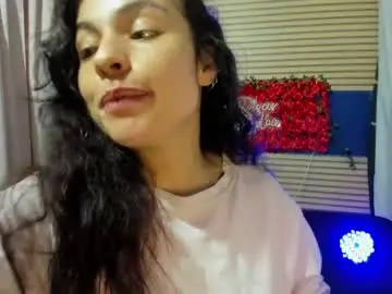 Chaturbate Live Sex Cam of rosse_25