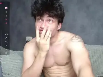 Chaturbate Live Sex Cam of tayler_durden_1