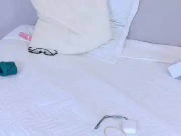 Chaturbate Sex Cam of zoeypetit