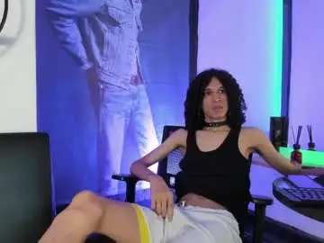 Chaturbate Best live sex cam show of anddy_hugecock