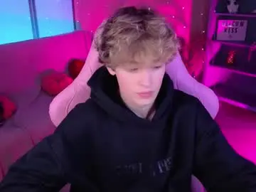 Chaturbate Sex Chat of curly_twinkboy