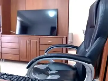 Chaturbate Sex Cam of exotic_dude
