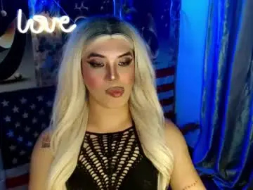 Chaturbate Adult Video Chat of fara_monstercock