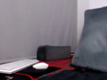 Chaturbate Live Sex Cam of gollfather97