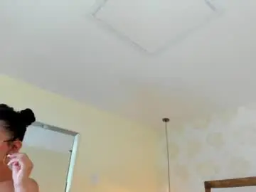 Chaturbate Live Sex of irisclark1