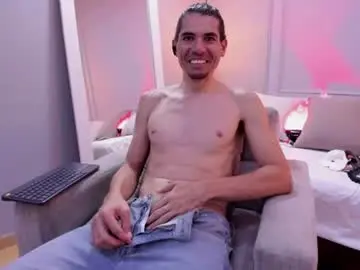 Chaturbate Live Sex Cam of antonystone_