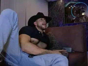 Chaturbate Live Sex Cam of camilowatson