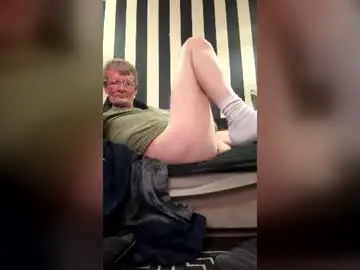 Chaturbate Adult Webcams of dave689476