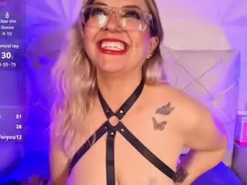 Chaturbate Watch Live Sex Cams of azaahara_