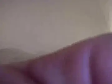 Chaturbate Nude Webcam of luvtobenude21