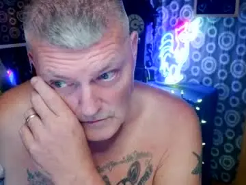 Chaturbate Best Webcam of marriedguyold