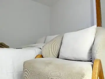 Chaturbate Live Sex Cam of monkeys_pug