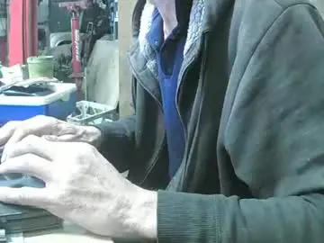 Chaturbate Live Sex Cam of 03oldskoolatgm