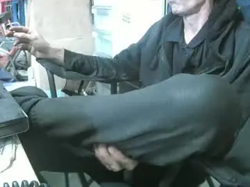 Chaturbate Free Live Porn of 03oldskoolatgm