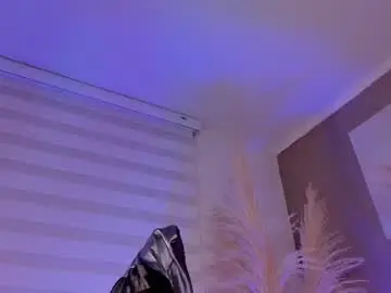 Chaturbate Live Sex Cam of alexander_diiaz