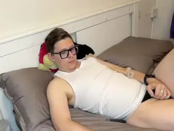Chaturbate Adult Webcams of danielbelow