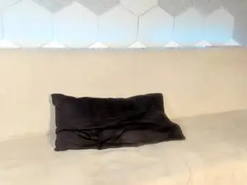 Chaturbate Free Porn Cam of dennis_bloom