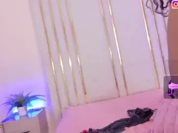 Chaturbate Live Sex Cam of keirahartz