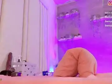Chaturbate Live Sex of keirahartz
