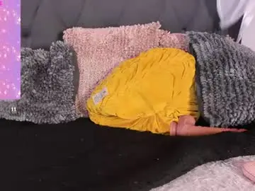 Chaturbate Watch Live Sex Cams of kendall_hot7