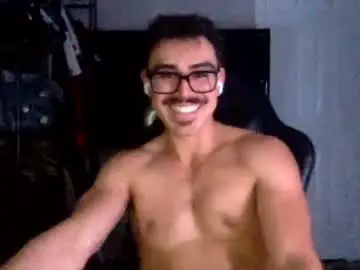 Chaturbate Adult Webcam of luvrboy77