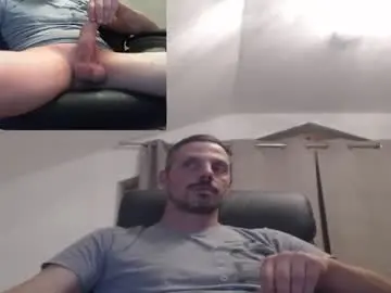Chaturbate Live Sex Cam of mitsch01