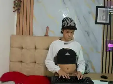 Chaturbate Sex Cam of nyx_white_gay
