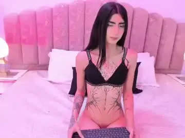 Chaturbate Live Sex Cam of baiolet_leclerc12