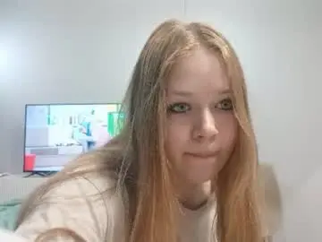 Chaturbate Adult Video Chat of karrichaconas