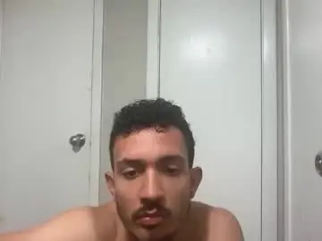 Chaturbate Adult Webcams of chrislover2125