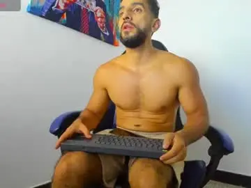 Chaturbate Live Sex of yiyo10_