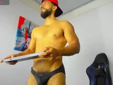 Chaturbate Watch Live Sex Cams of yiyo10_