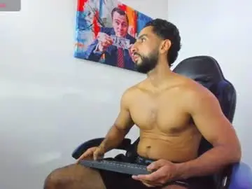 Chaturbate Watch Live Sex Cams of yiyo10_