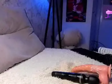 Chaturbate Live Sex Cam of yourbabynatalie
