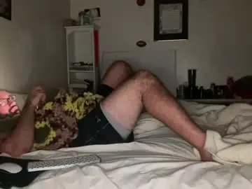 Chaturbate Live Sex Cam of bigbackmuscles1296