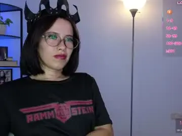 Chaturbate Live Sex Cam of domgiirl