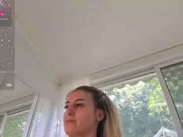 Chaturbate Adult Video Chat of ella_vee