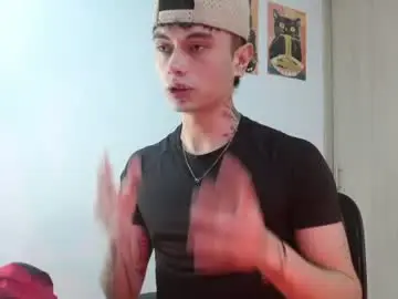 Chaturbate Live Sex Cam of jaico_santos1