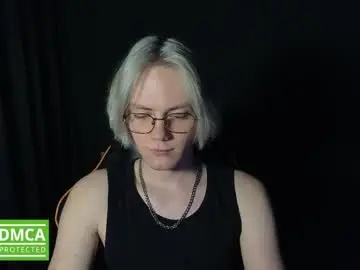 Chaturbate Free Porn Cam of kirill_20_cm