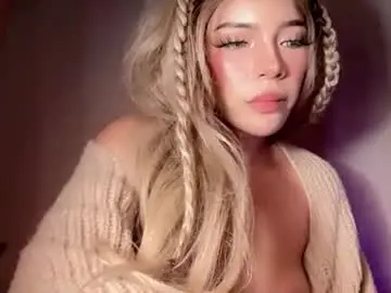 Chaturbate Free Porn Cam of make_me_proud19