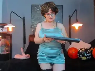 Chaturbate Live Sex Cam of pamela_mature41