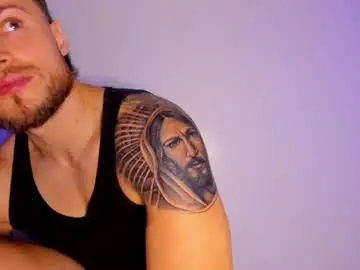 Chaturbate Watch Live Sex Cams of adrien_roche888