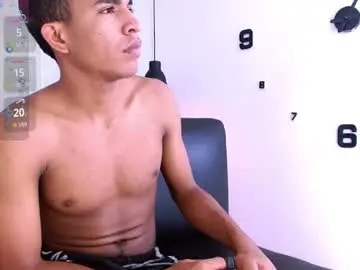 Chaturbate Live Sex Cam of aston_vera