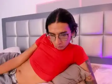 Chaturbate Free Live Porn of maddie_ray_