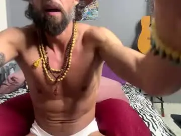 Chaturbate Nude Webcam of roberto_gray