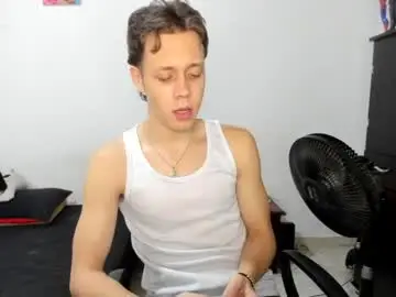 Chaturbate Sex Chat of santiceballo