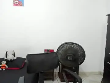 Chaturbate Live Sex Cam of santiceballo