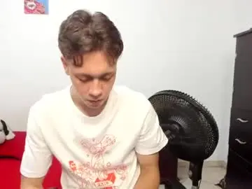 Chaturbate Free Live Porn of santiceballo