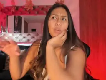 Chaturbate Live Sex Cam of amelyamann